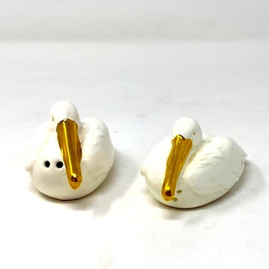 Vintage Bone‎ China Pair Of White Pelicans Salt and Pepper Shakers